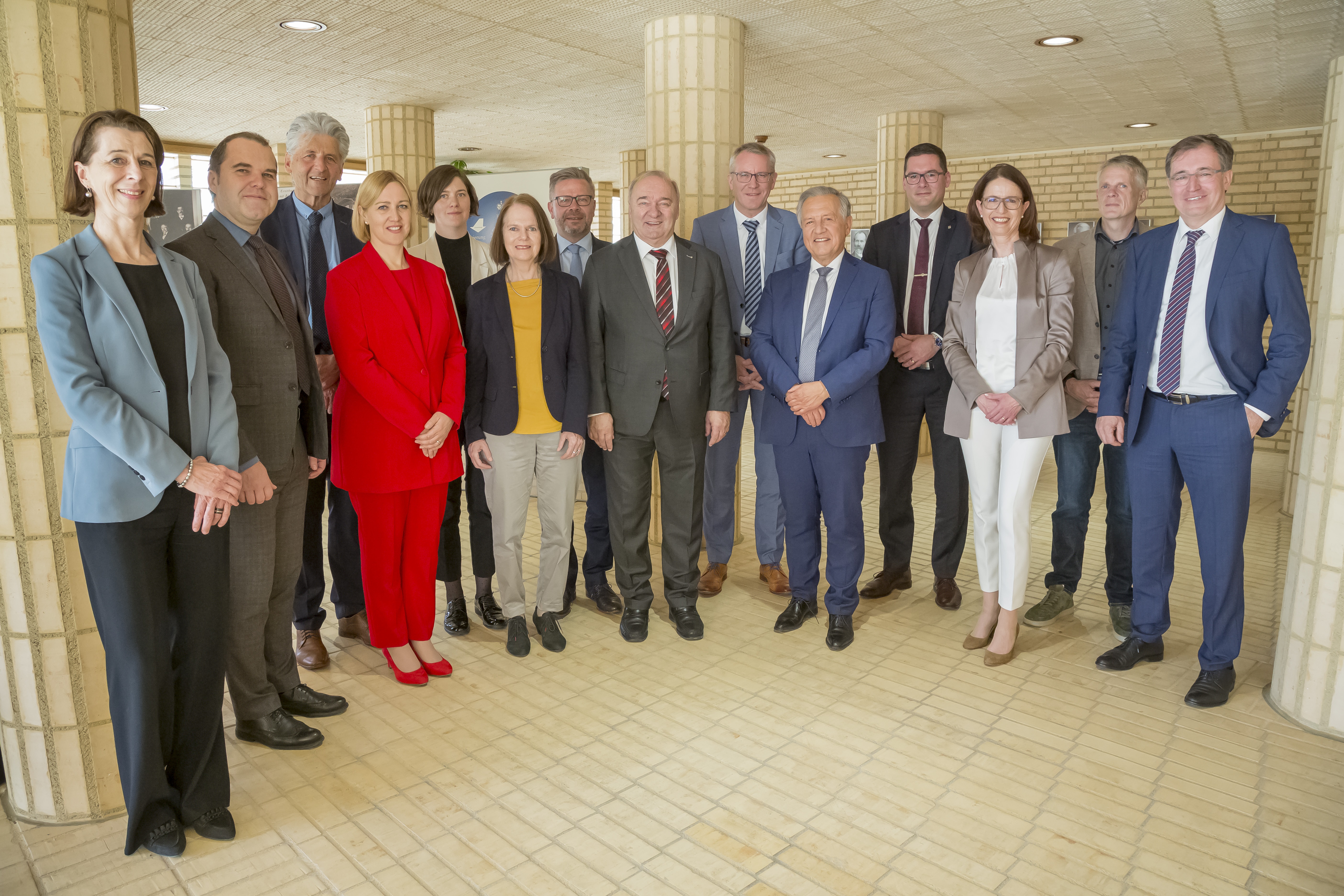 Group picture in the Landtag building © Paul Trummer