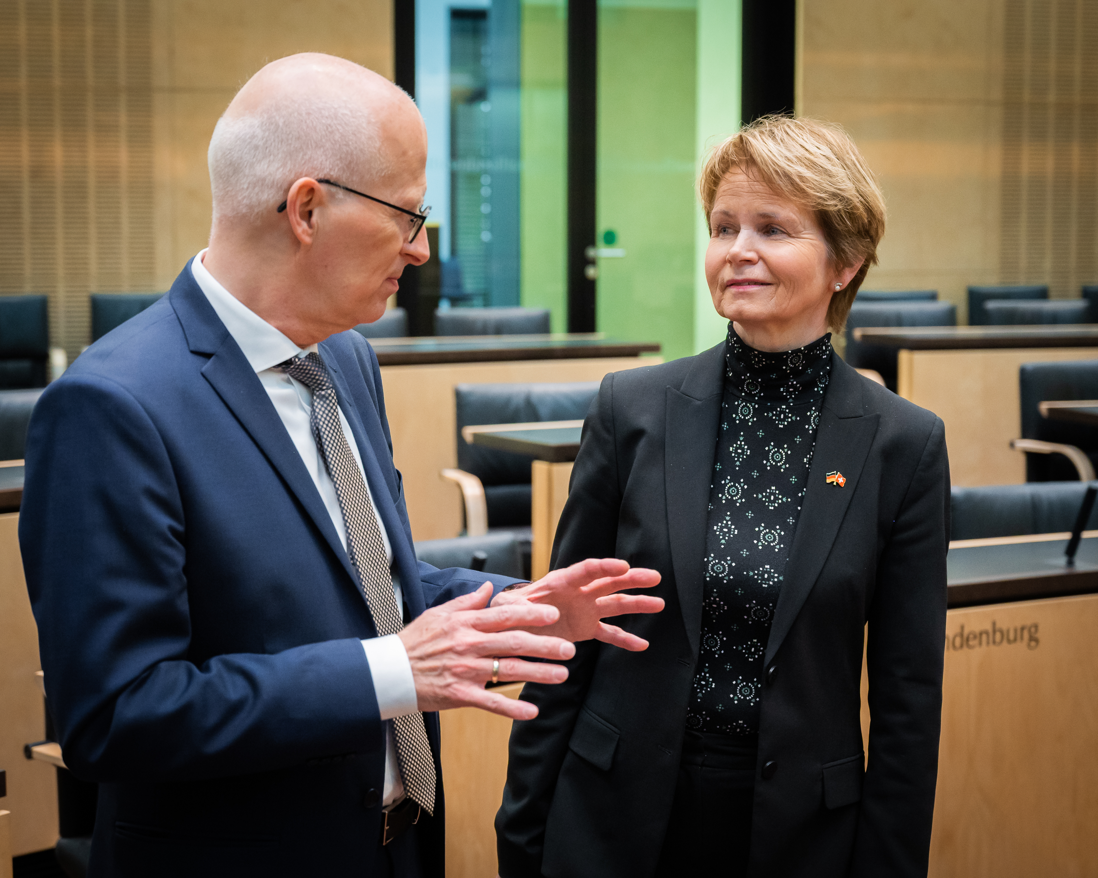 In Berlin: Ständeratspräsidentin Brigitte Häberli-Koller und Bundesratspräsident Peter Tschentscher im Gespräch