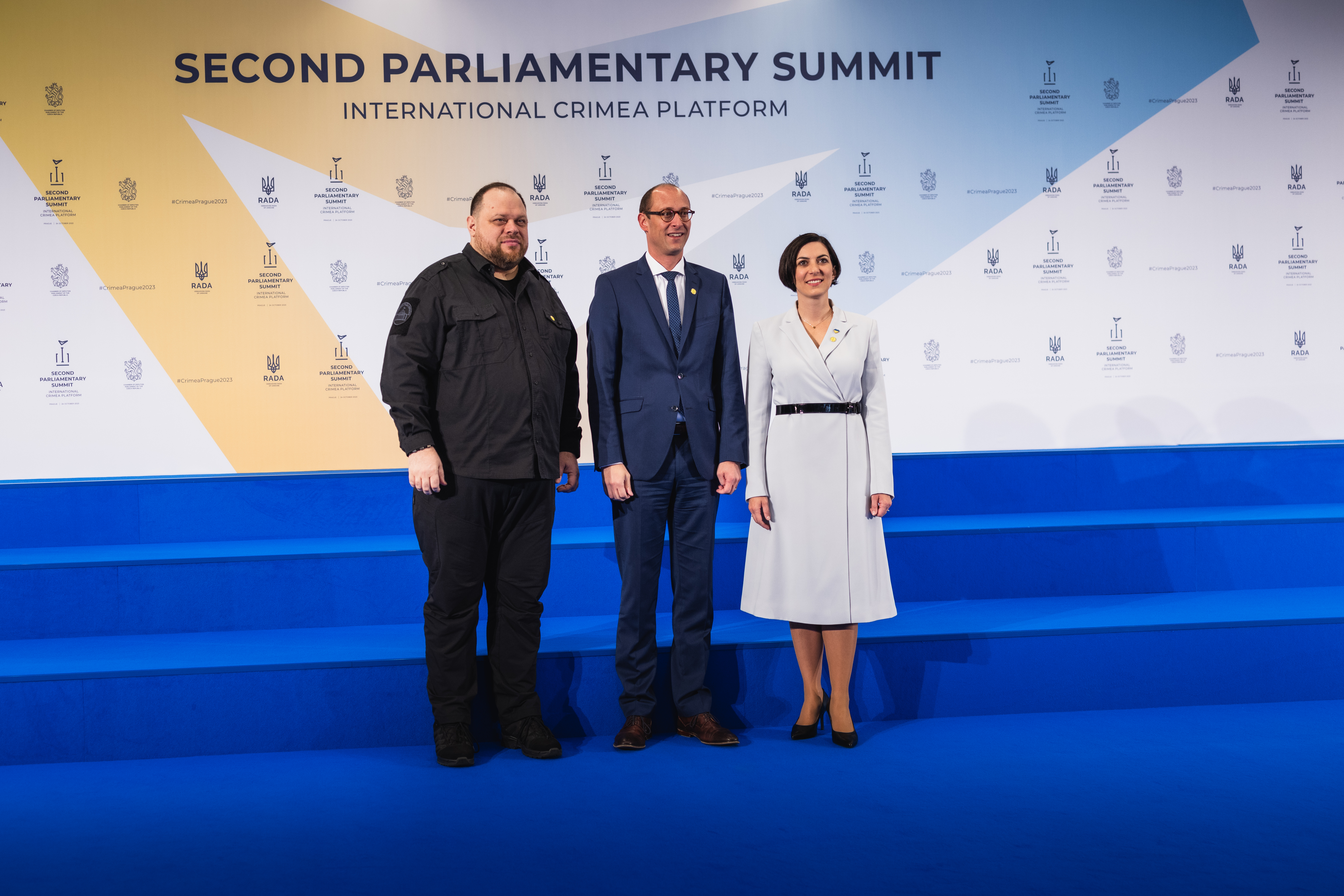 Le président du Conseil national, Martin Candinas, avec Markéta Pekarová Adamová et Ruslan Stefanchuk – respectivement présid