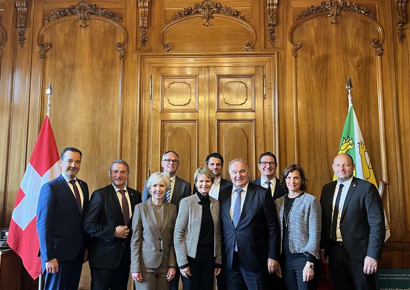 Durante la visita di lavoro non poteva mancare un colloquio con la presidente del Consiglio degli Stati Brigitte Häberli-Koller,